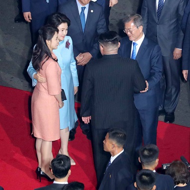 환송(2018년 4월 27일)