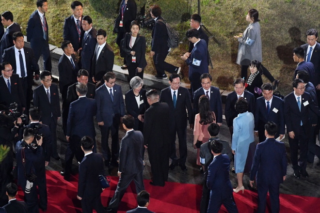 환송(2018년 4월 27일)