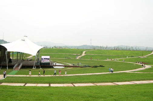 Imjingak Pyeonghoa-Nuri Park 3